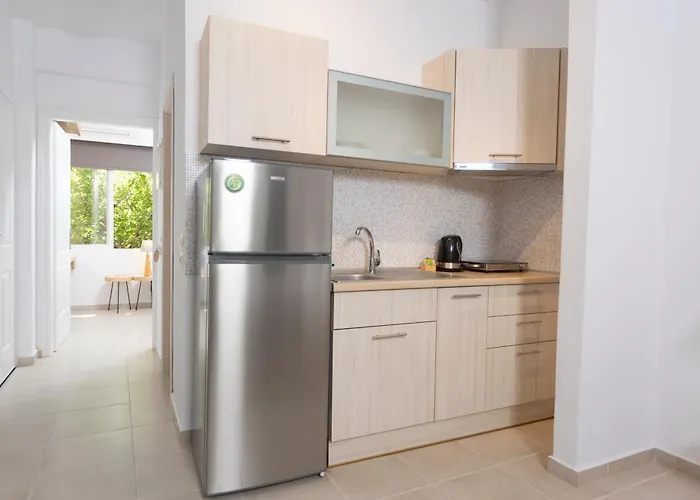 Anastasia * Chaniotis